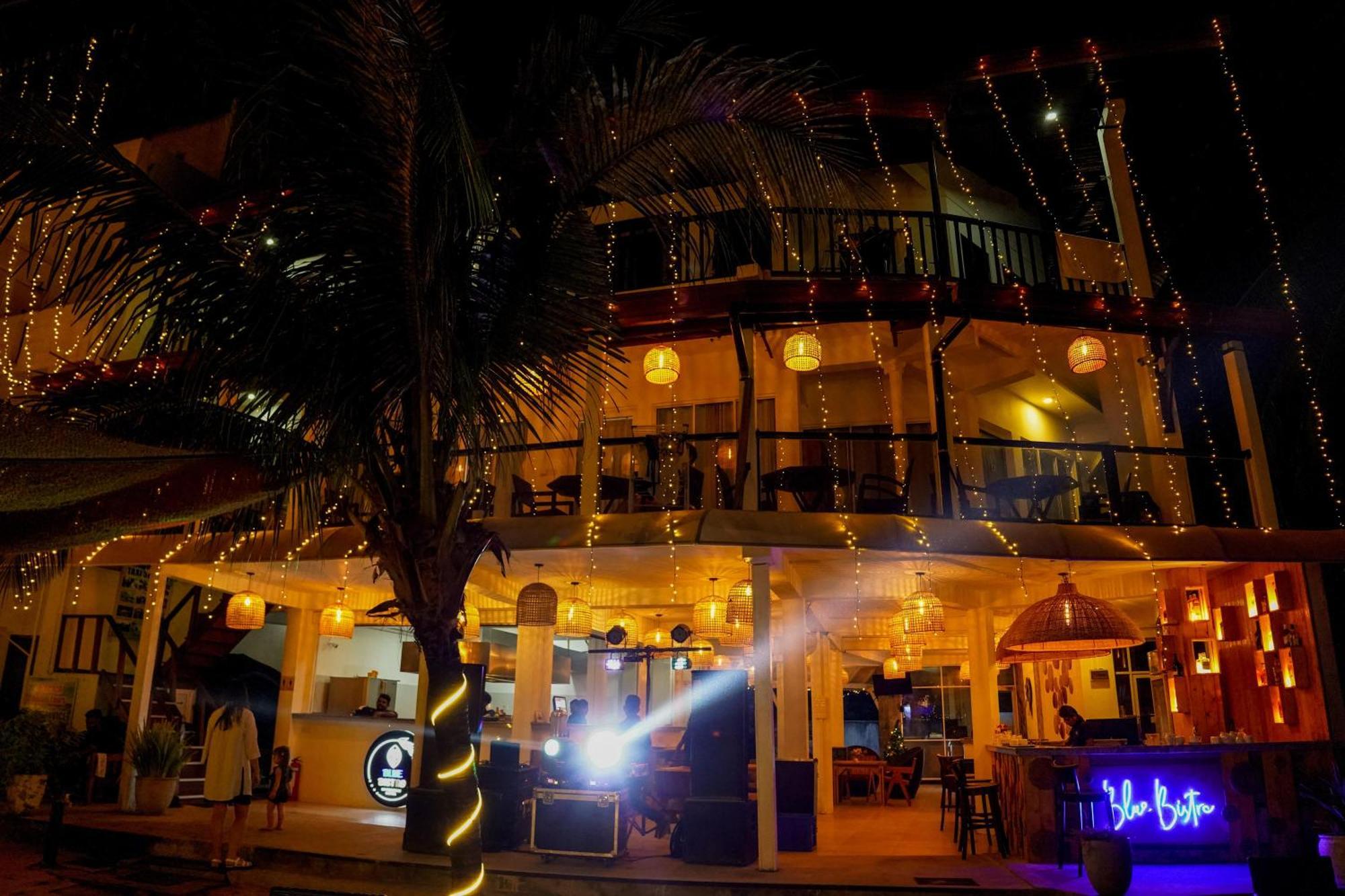 Peacock Hotel Unawatuna